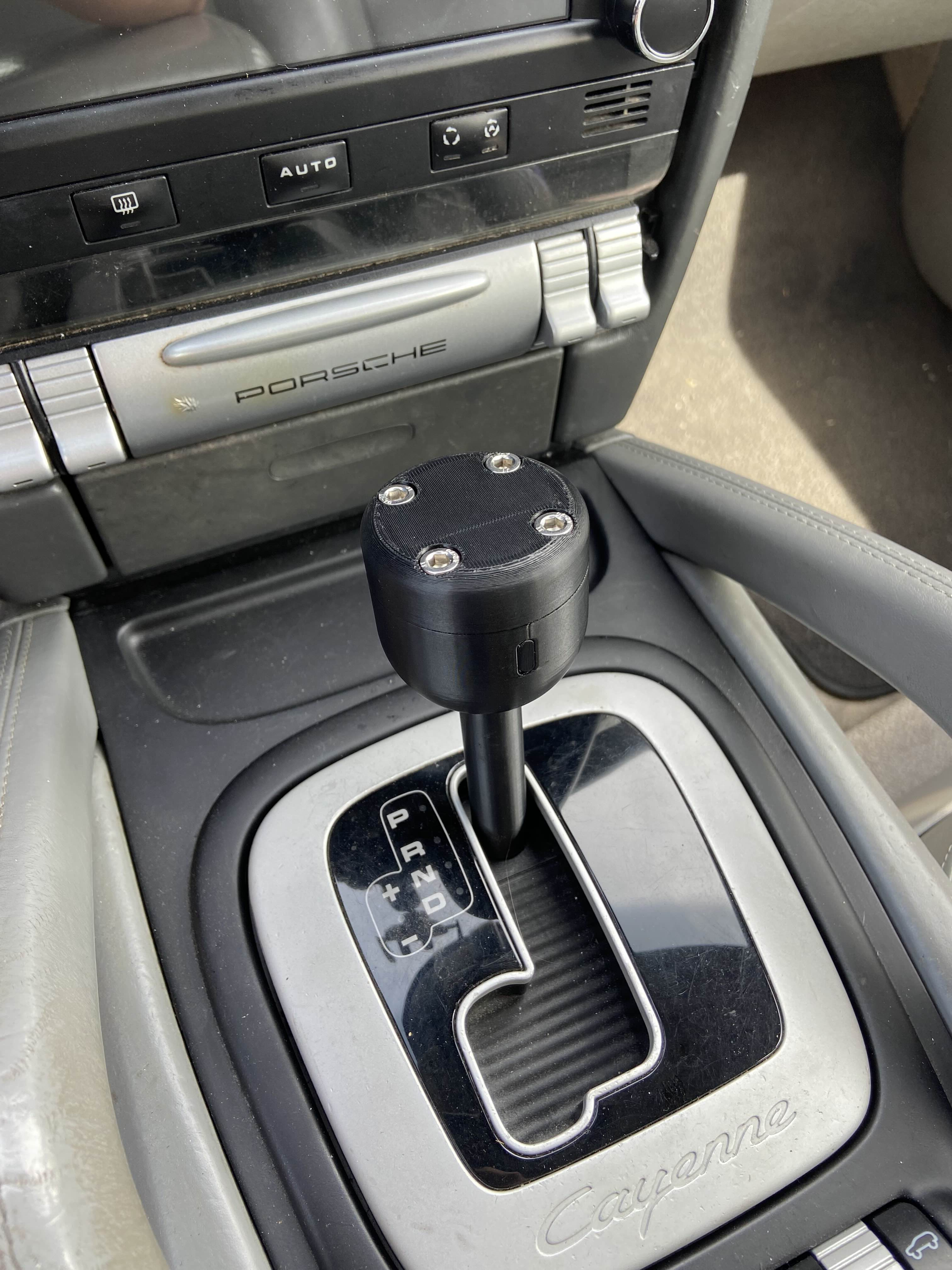 Porsche Cayenne 955/957 shifter knob installed on the automatic shifter